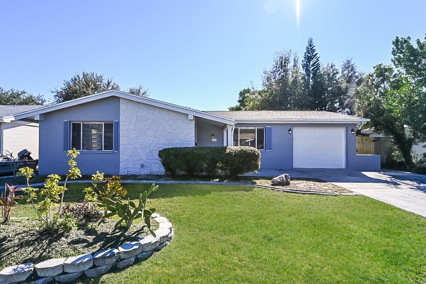 4010 Stratfield Dr New Port Richey, FL 34652